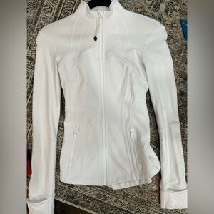 Lululemon Define Luon Jacket White Size 2 EUC